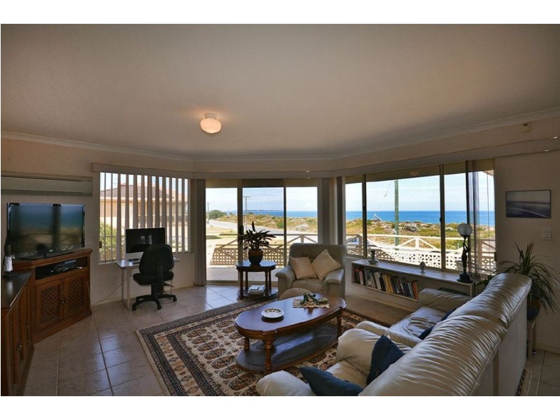 38 Sabina Drive, Madora Bay WA 6210