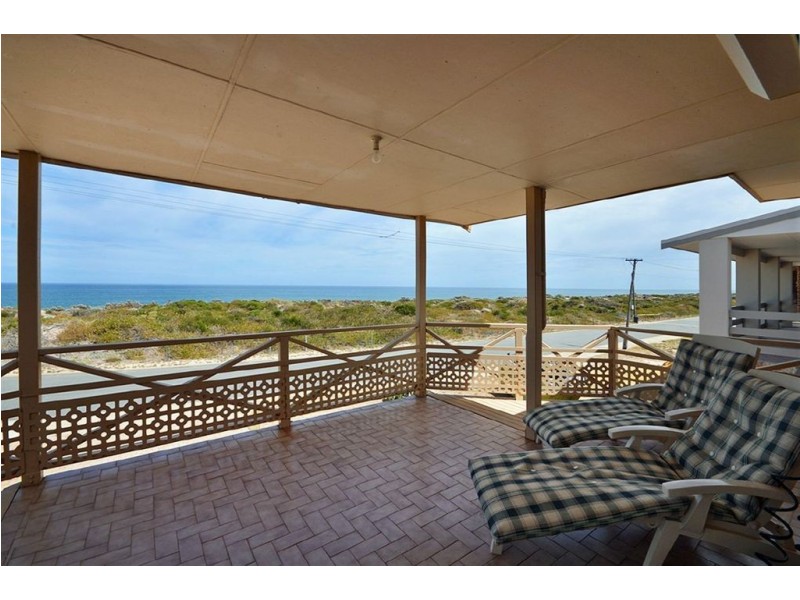 38 Sabina Drive, Madora Bay WA 6210