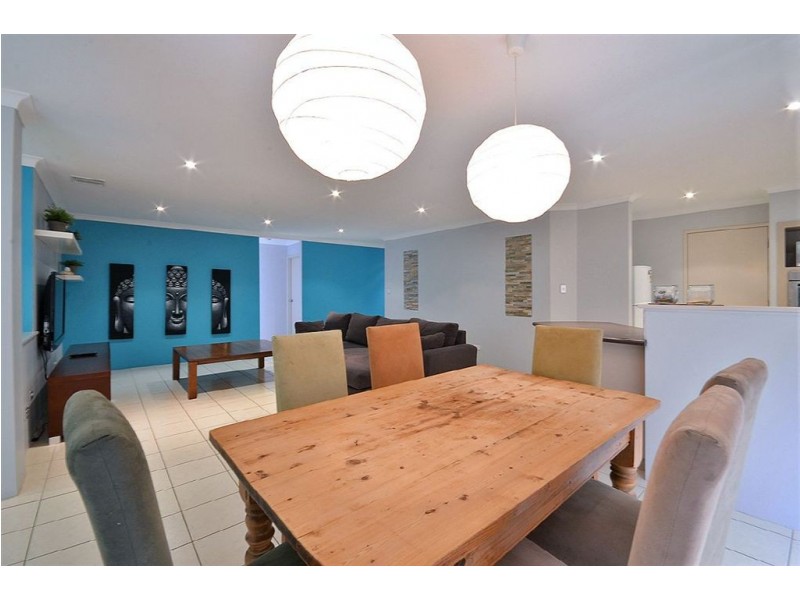 6 Rossiters Cove, Clarkson WA 6030