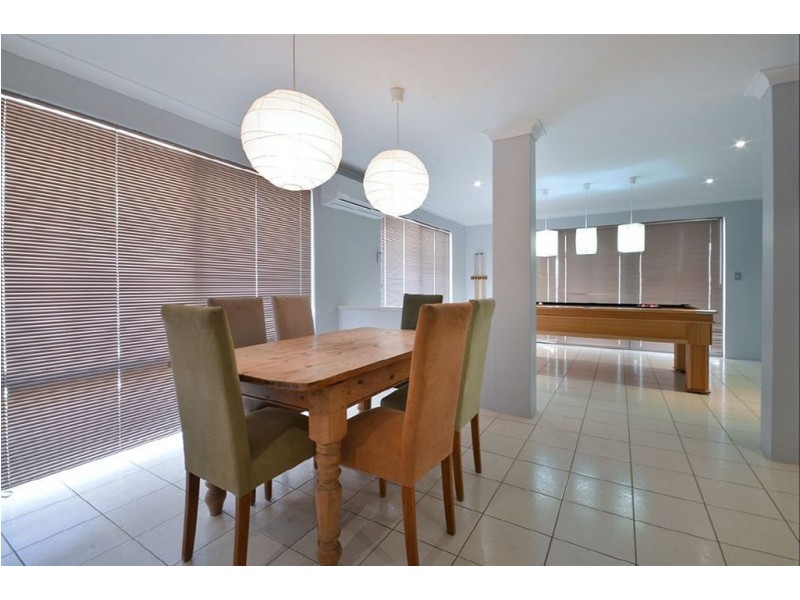 6 Rossiters Cove, Clarkson WA 6030