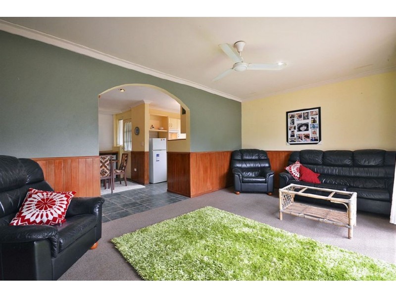 8B Clarkside Court, Wanneroo WA 6065