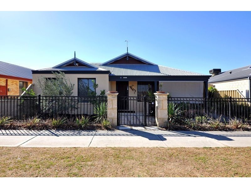 93 Homebush Drive, Butler WA 6036