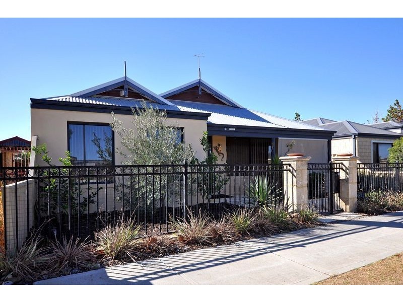 93 Homebush Drive, Butler WA 6036