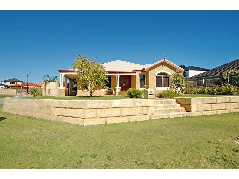 21 Accra Way, Quinns Rocks WA 6030