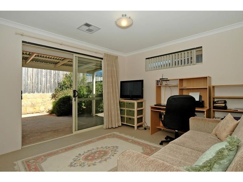 21 Accra Way, Quinns Rocks WA 6030