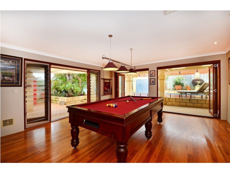 7 Barletta Place, Mindarie WA 6030