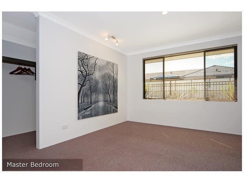1 Oakpark Green, Clarkson WA 6030