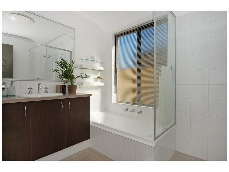 1 Oakpark Green, Clarkson WA 6030