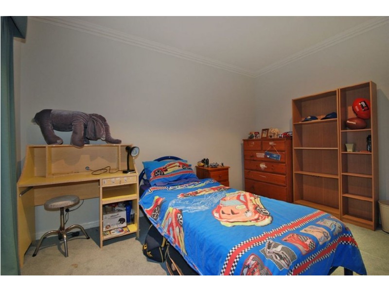 8A Cookham Road, Lathlain WA 6100