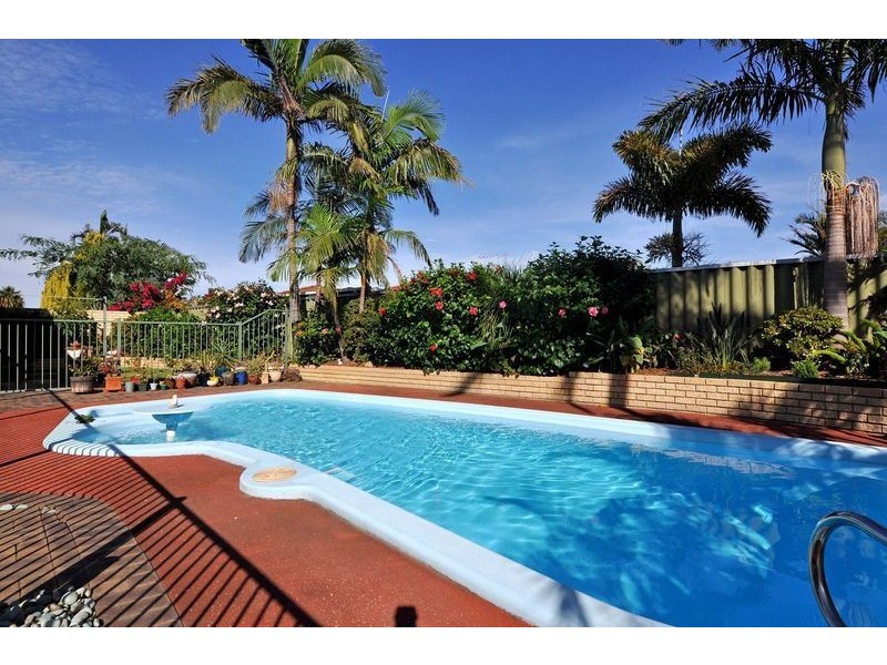 228 Timberlane Drive, Woodvale WA 6026