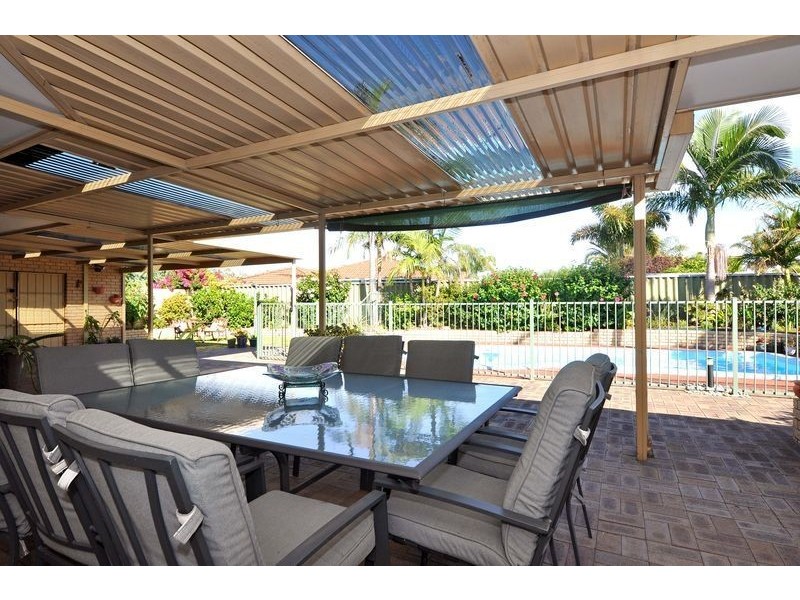 228 Timberlane Drive, Woodvale WA 6026