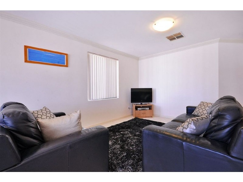 7 Burra Court, Clarkson WA 6030