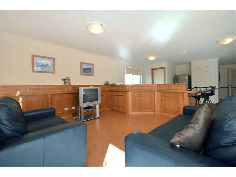 9 Burra Court, Clarkson WA 6030