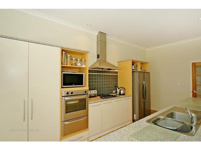 44 Weymouth Boulevard, Quinns Rocks WA 6030