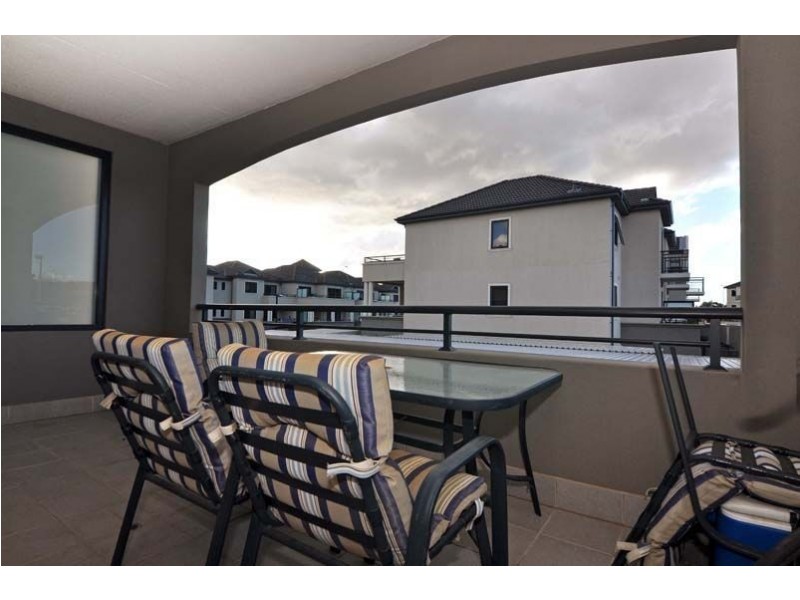 93/12 Citadel Way, Currambine WA 6028