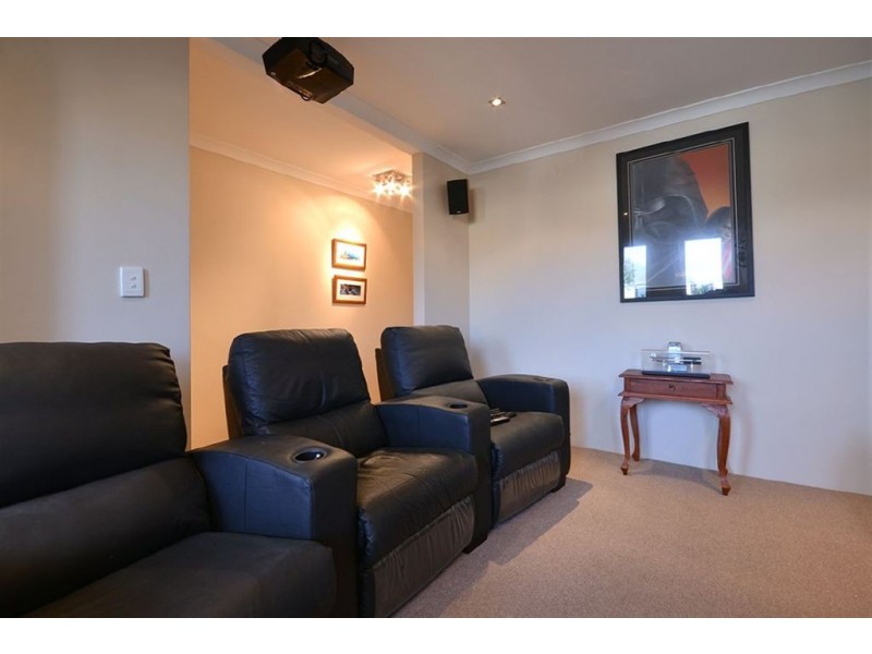 19 Lakewood Terrace, Clarkson WA 6030