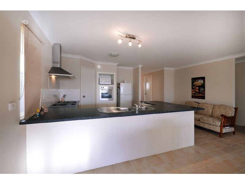 19 Lakewood Terrace, Clarkson WA 6030