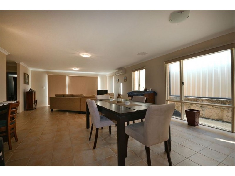 19 Lakewood Terrace, Clarkson WA 6030