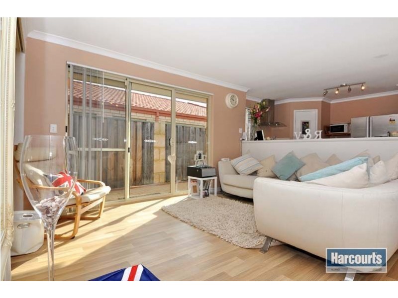 7 Lambasa Way, Mindarie WA 6030