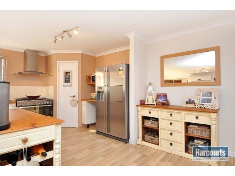 7 Lambasa Way, Mindarie WA 6030