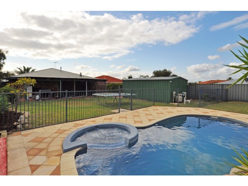 14 St Barnabas Boulevard, Quinns Rocks WA 6030