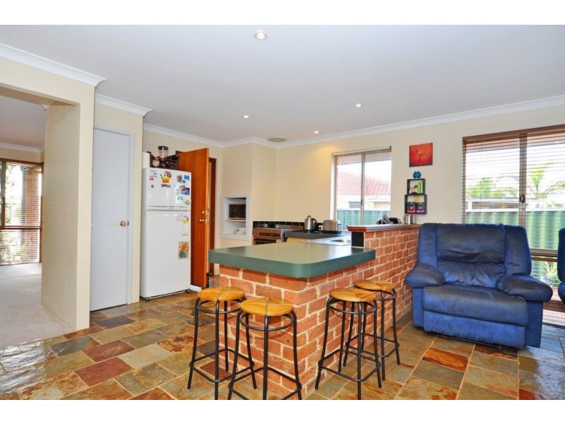 14 St Barnabas Boulevard, Quinns Rocks WA 6030