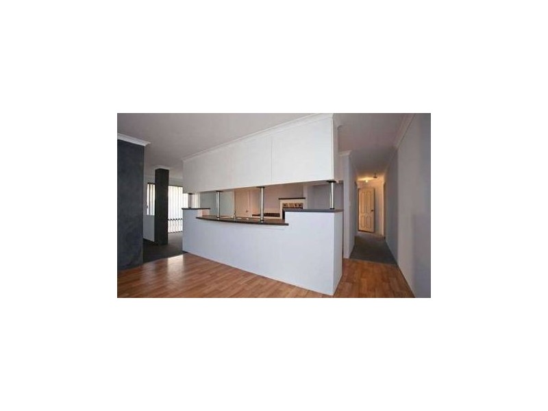 15 Duncombe Grove, Quinns Rocks WA 6030