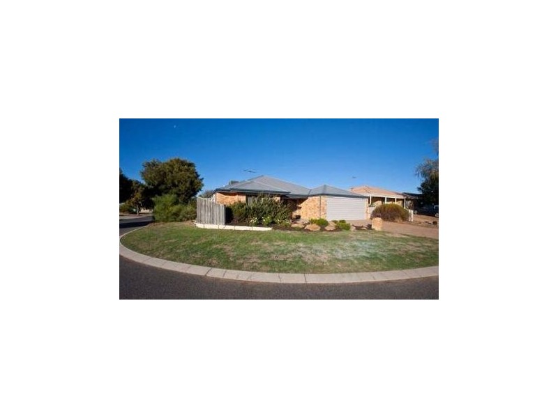 15 Duncombe Grove, Quinns Rocks WA 6030