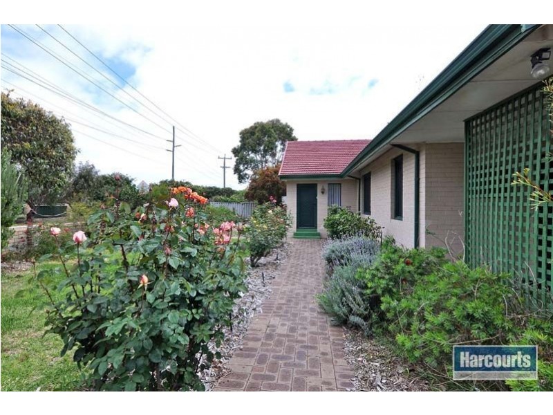 3 Loxwood Road, Balga WA 6061