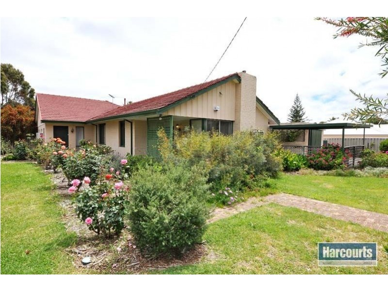 3 Loxwood Road, Balga WA 6061