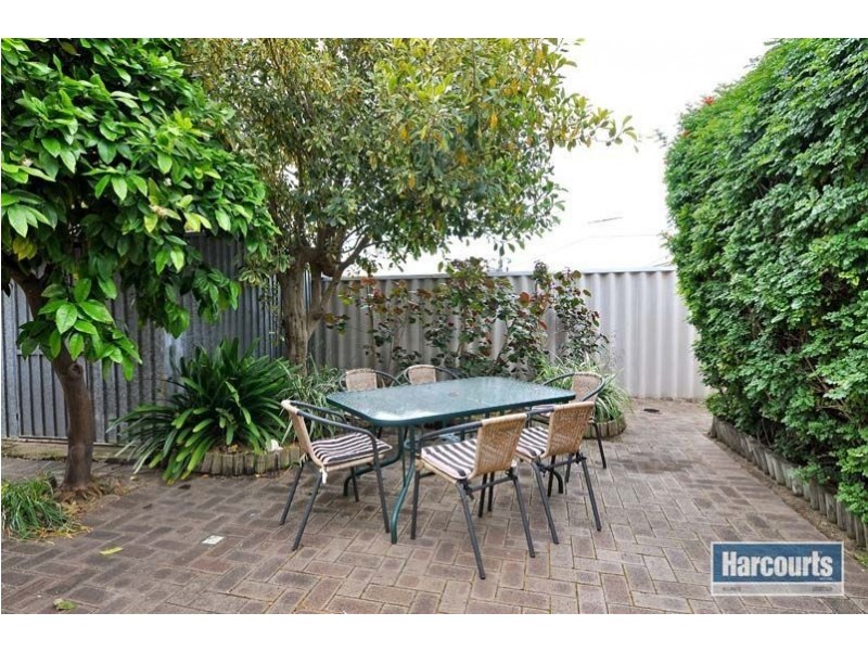 3 Loxwood Road, Balga WA 6061