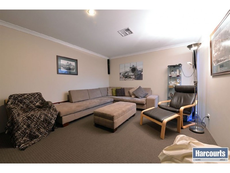 17 Hacienda Drive, Clarkson WA 6030