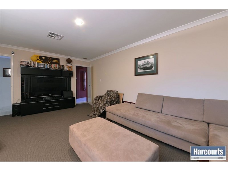 17 Hacienda Drive, Clarkson WA 6030