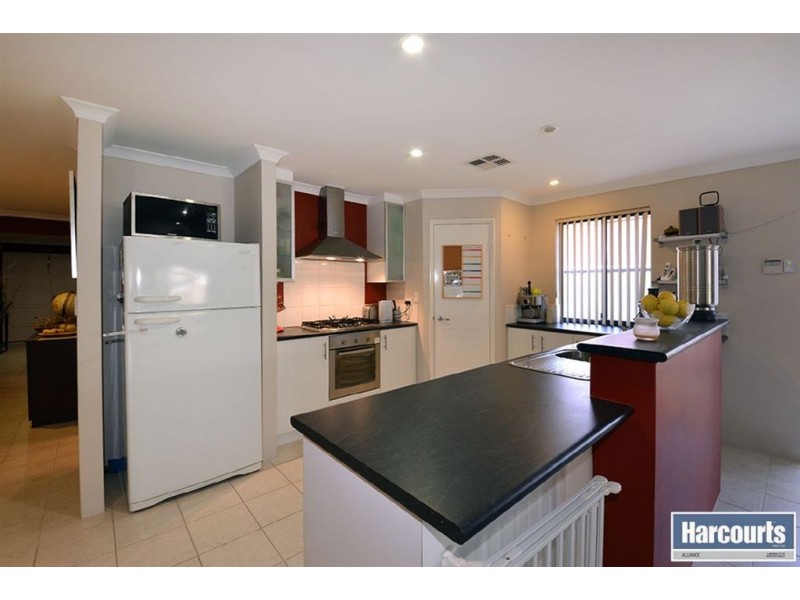 17 Hacienda Drive, Clarkson WA 6030