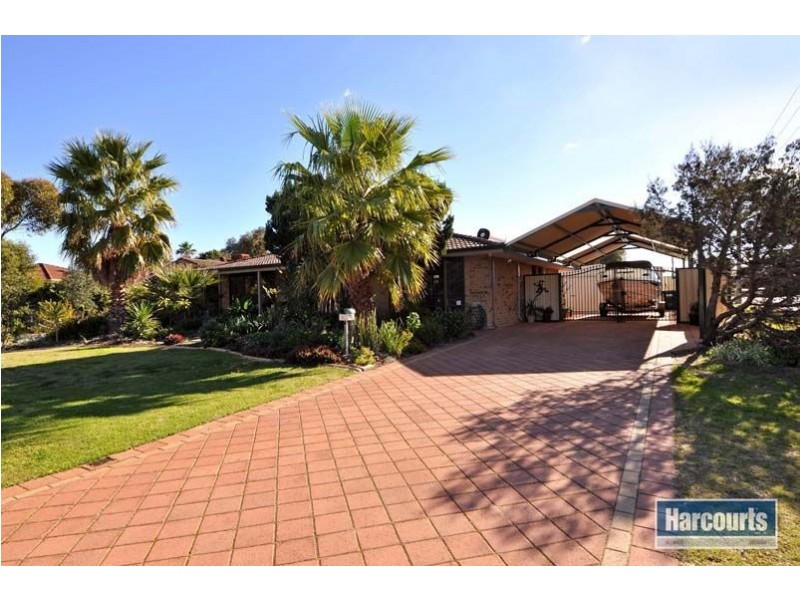 2 Grid Court, Beldon WA 6027