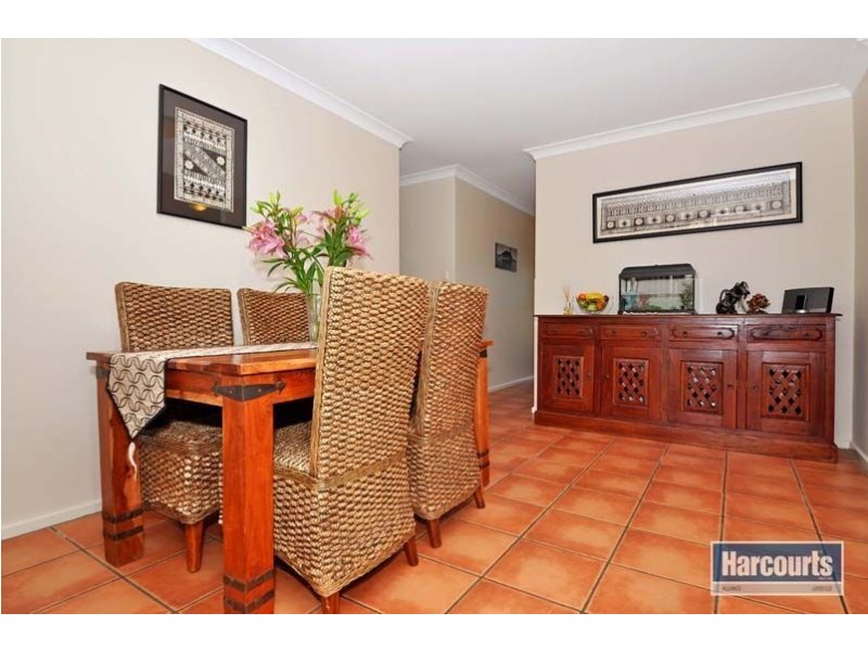 2 Grid Court, Beldon WA 6027