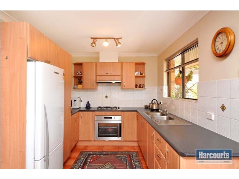 2 Grid Court, Beldon WA 6027