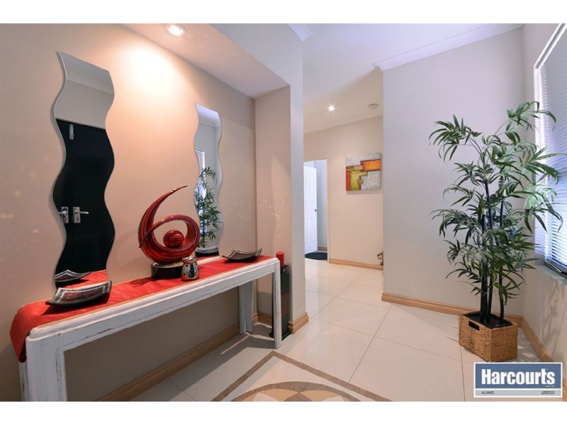 22 Vanderlin Crescent, Ridgewood WA 6030