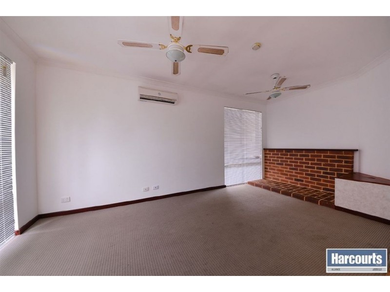 21 Willoughby Retreat, Clarkson WA 6030