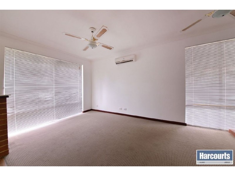 21 Willoughby Retreat, Clarkson WA 6030