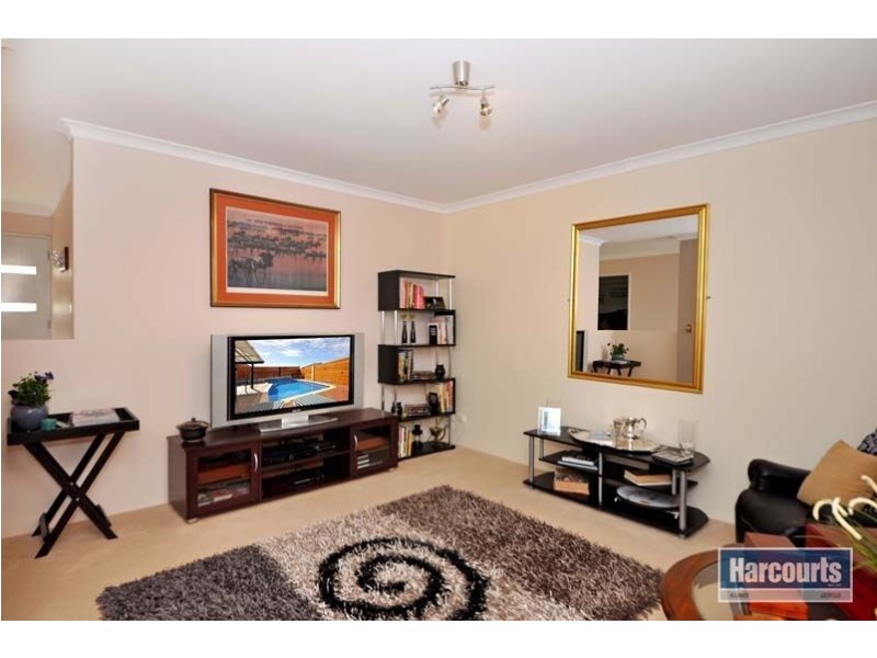 68 Dartmouth Circle, Quinns Rocks WA 6030