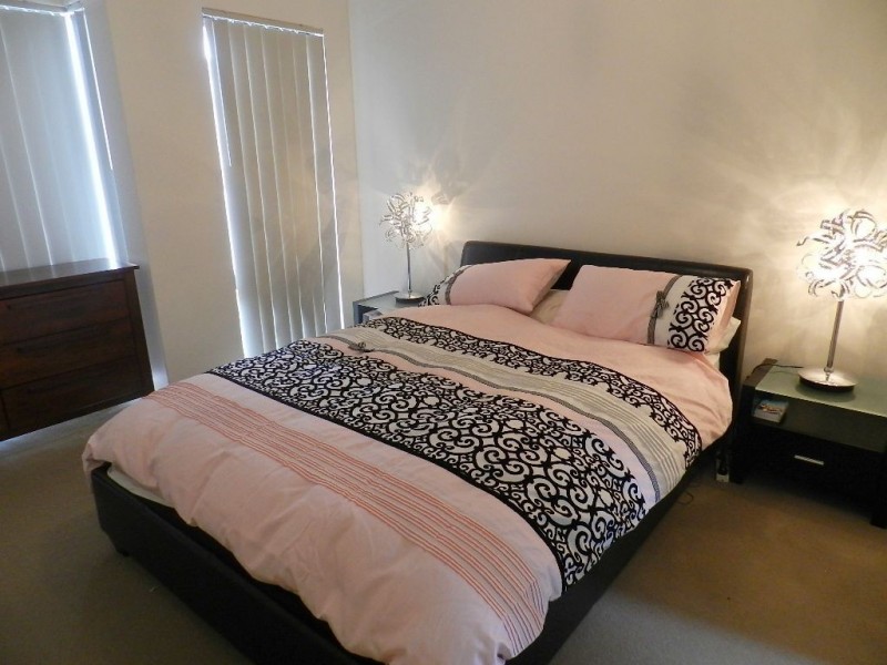 4 Ortley Way, Butler WA 6036