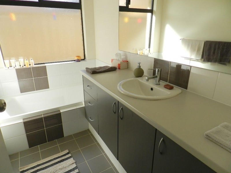 4 Ortley Way, Butler WA 6036