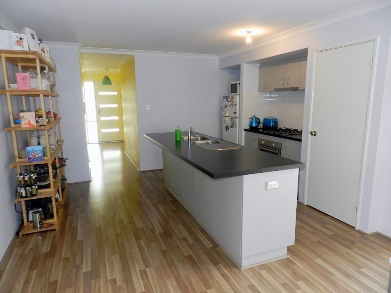 4 Ortley Way, Butler WA 6036