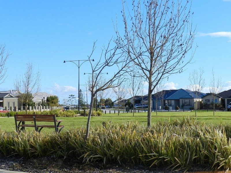 4 Ortley Way, Butler WA 6036