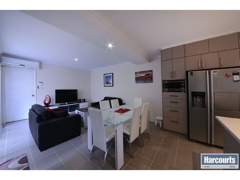 13/160 Celebration Blvd, Clarkson WA 6030