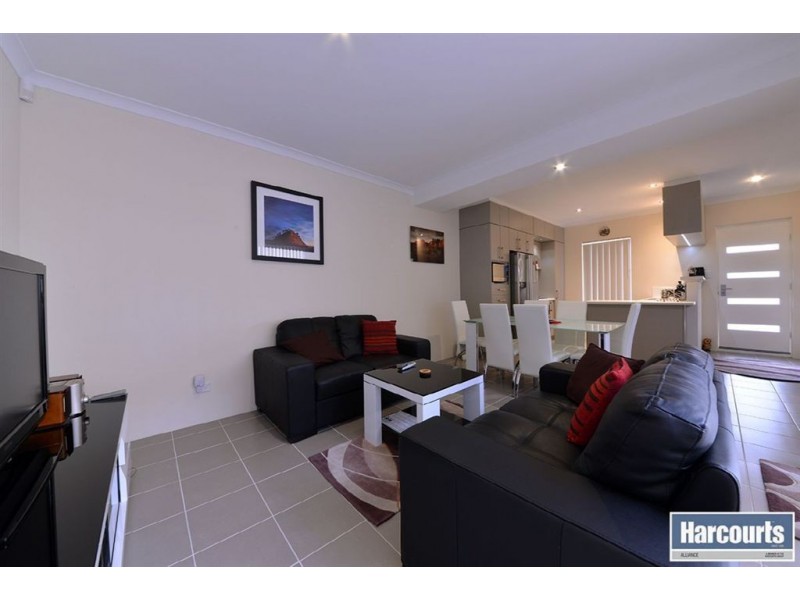 13/160 Celebration Blvd, Clarkson WA 6030