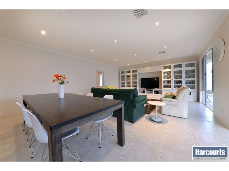 7 Dietes View (off Liriope Parkway), Sinagra WA 6065