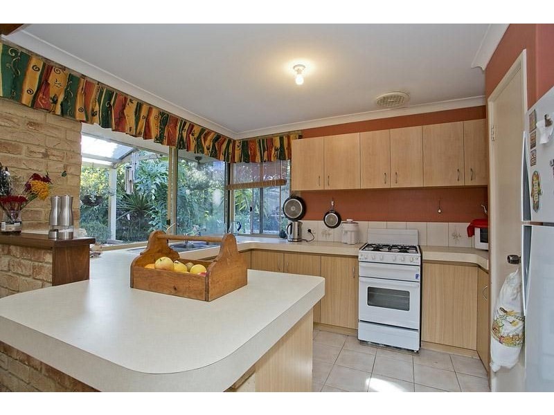 11B Hawdon Mews, Hillarys WA 6025