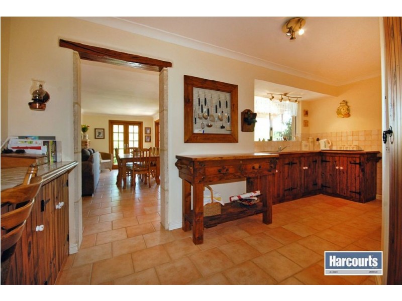 5 Rees Drive, Quinns Rocks WA 6030